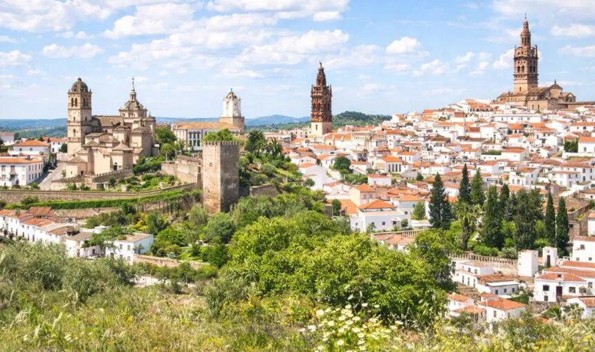 Jerez de los Caballeros: dehesa, historia templaria y sabor ibérico